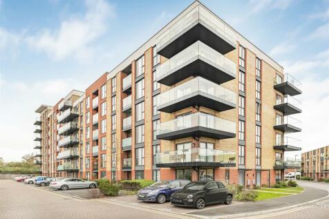 8 Oscar Wilde Road, Reading 2 bed apartment for sale