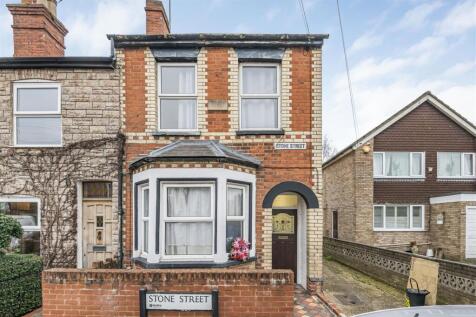 Stone Street, Reading 3 bed end of terrace house for sale