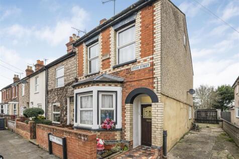 Stone Street, Reading 3 bed end of terrace house for sale