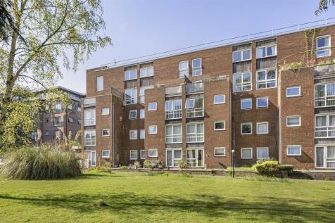 Belgravia Court, Reading 1 bed apartment for sale