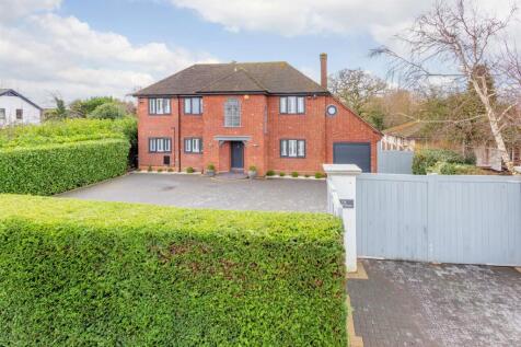 5 bedroom detached house for sale