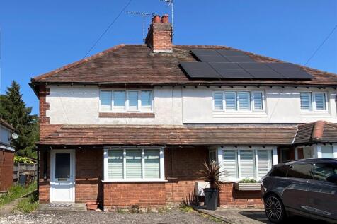 3 bedroom semi-detached house for sale