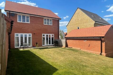 Proctor Way, Faringdon, Oxfordshire, SN7 4 bed detached house for sale