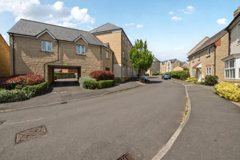 Russ Avenue, Faringdon, Oxfordshire, SN7 2 bed apartment for sale
