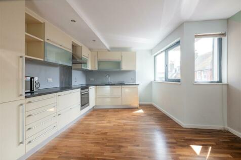 1 bedroom flat for sale