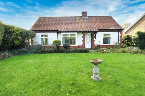 3 bedroom detached bungalow for sale