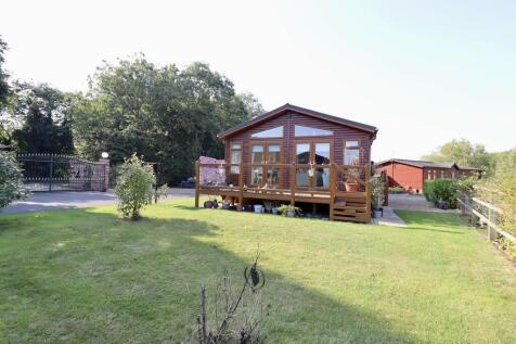 2 bedroom park home for sale