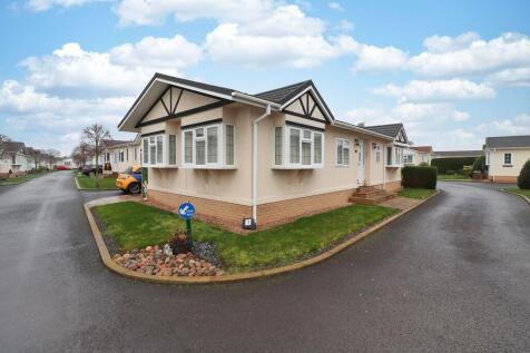 2 bedroom park home for sale