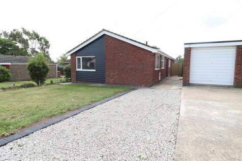 4 bedroom detached bungalow for sale