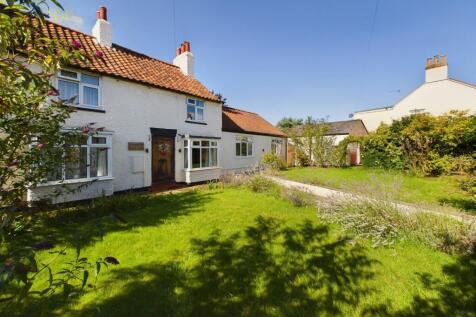 Main Street, Hutton Cranswick, YO25 9QR 4 bed semi