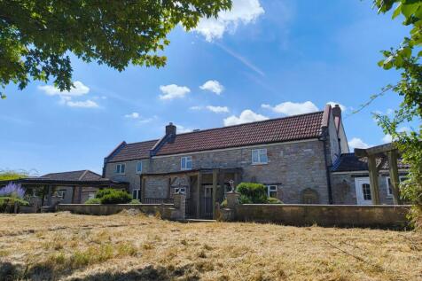 6 bedroom country house for sale
