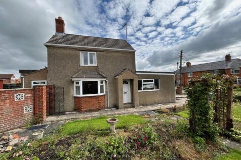 2 bedroom cottage for sale