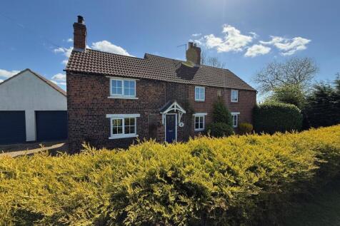 4 bedroom cottage for sale