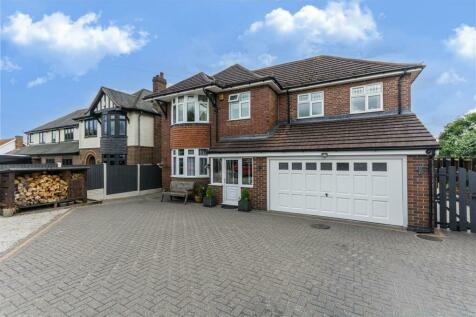 5 bedroom detached house for sale