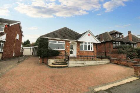 3 bedroom detached bungalow for sale