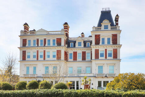 Molyneux Park Road, Tunbridge Wells TN4 2 bed penthouse for sale