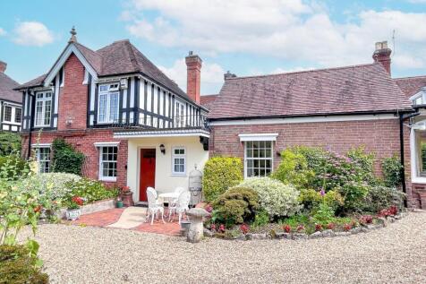 Allum Green, Lyndhurst, SO43 3 bed link detached house for sale