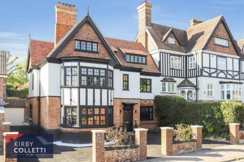 St. Catherines Road, Broxbourne 6 bed semi