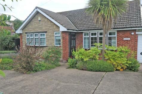 3 bedroom detached bungalow for sale