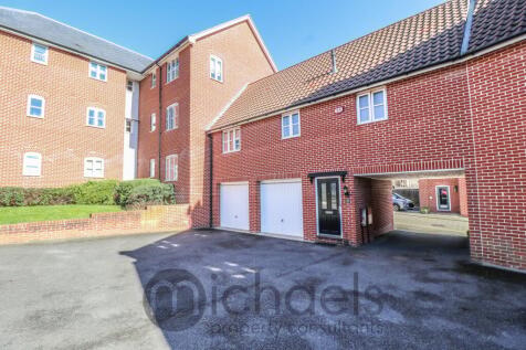 Groves Close, Colchester, CO4 2 bed coach house for sale