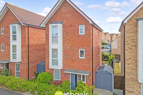 Reg Hilham Walk, Stanway, Colchester... 4 bed detached house for sale