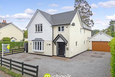 5 bedroom detached house for sale