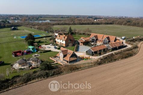 Lodge Lane, Ardleigh, Colchester, CO7 8 bed detached house for sale