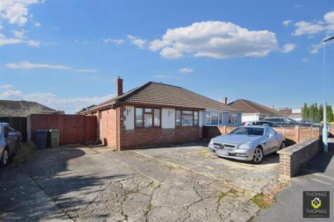 2 bedroom semi-detached bungalow for sale
