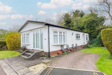 Oxley Moor Road, Wolverhampton 2 bed park home for sale
