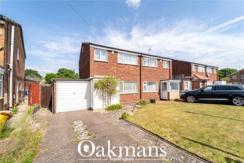 3 bedroom semi-detached house for sale