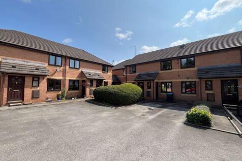 2 bedroom maisonette for sale