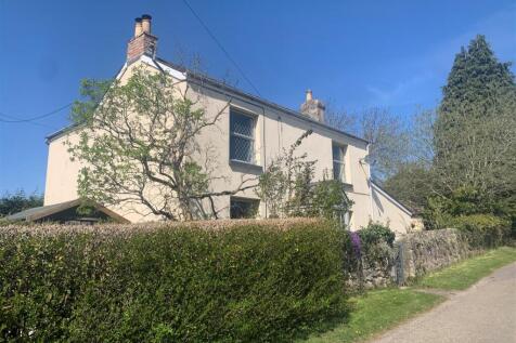 4 bedroom cottage for sale