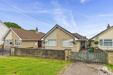 Woodland Place, Yorkley, Lydney 3 bed detached bungalow for sale