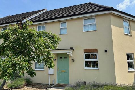 Highclere Road, Peterborough PE7 2 bed house for sale