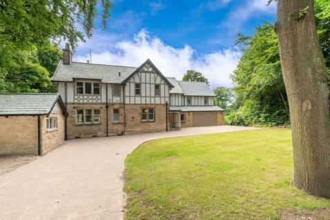 6 bedroom detached house for sale