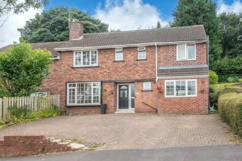 6 bedroom semi-detached house for sale