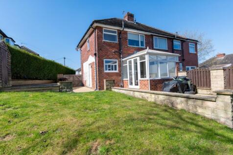 2 bedroom semi-detached house for sale