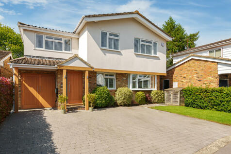 5 bedroom detached house for sale