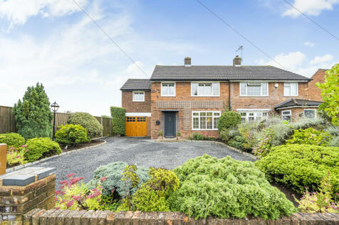 4 bedroom semi-detached house for sale