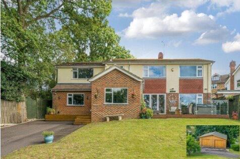 5 bedroom detached house for sale