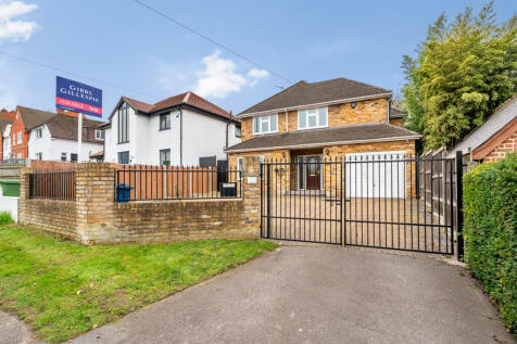 Kingsway, Chalfont St. Peter... 4 bed detached house for sale