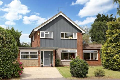 Mayflower Way, Beaconsfield 4 bed detached house for sale