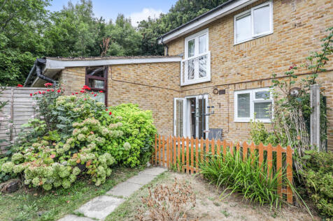 Ranston Close, Denham, Bucks 1 bed apartment for sale