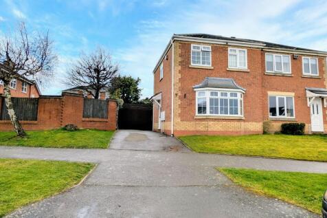 Foxwood Road, Birchmoor, B78 3 bed semi