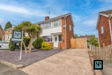 Skidmore Avenue, Dosthill, B77 3 bed semi