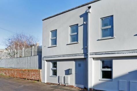 Lansdown Terrace Lane, Montpellier... 2 bed mews for sale