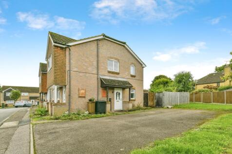 1 bedroom maisonette for sale