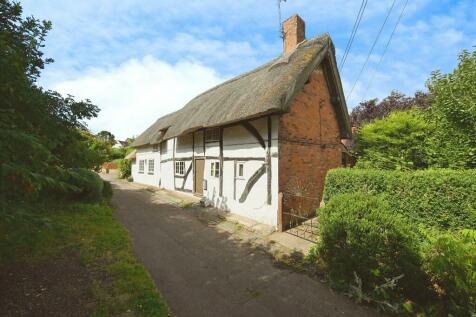 2 bedroom cottage for sale