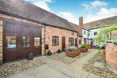 2 bedroom barn conversion for sale