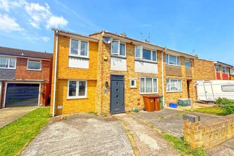 4 bedroom semi-detached house for sale